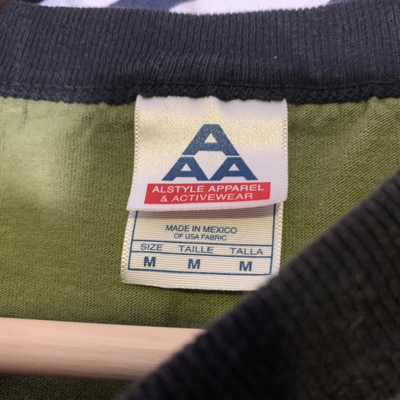 Vintage Camo Hooters "Shooters" SGT Blondie T-shirt - Picture 5 of 5